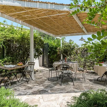 Trullo Kalliste' By Wonderful Italy *