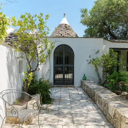 Trullo Kalliste' By Wonderful Italy * Ceglie Messapica