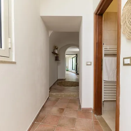 Trullo Kalliste' By Wonderful Italy Челье-Мессапика